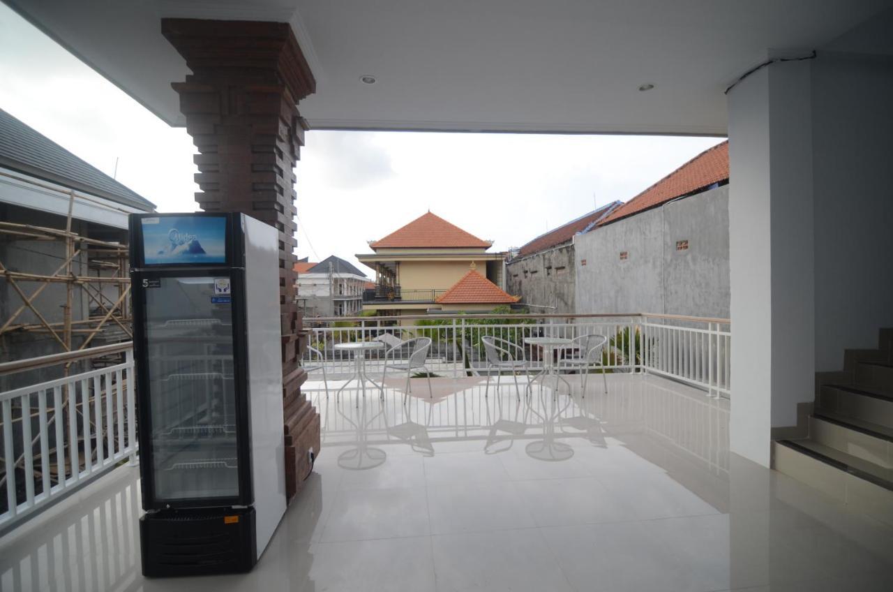 Kusuma Guesthouse 2 Canggu Kültér fotó