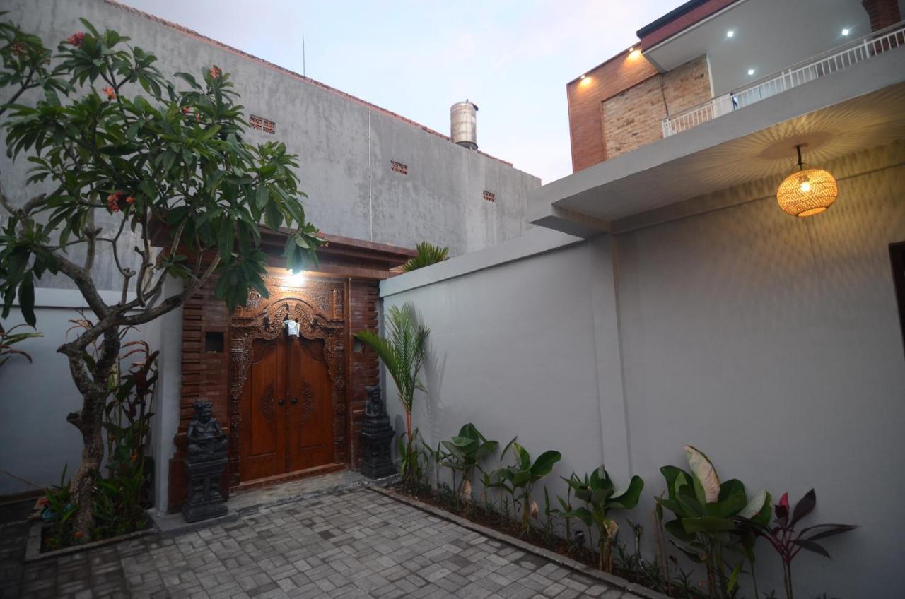 Kusuma Guesthouse 2 Canggu Kültér fotó