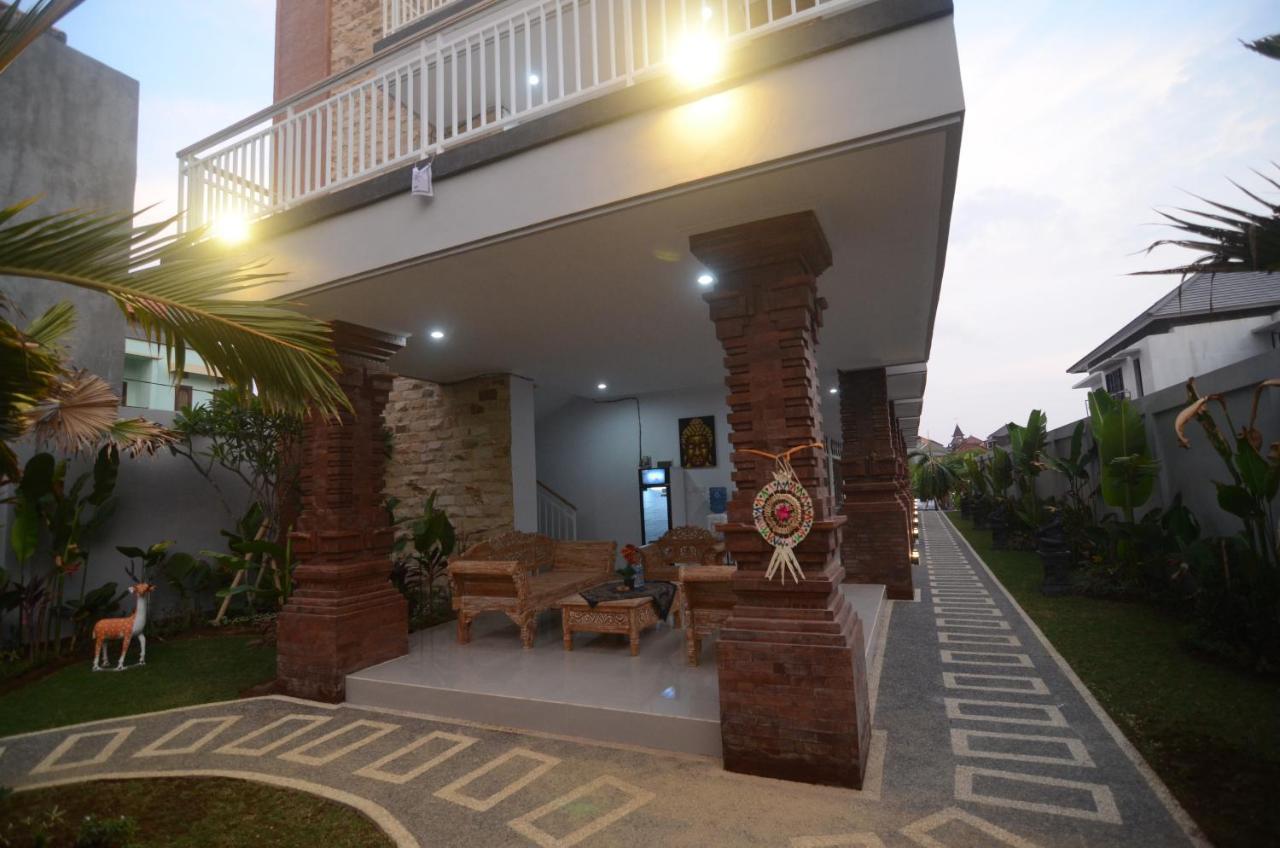 Kusuma Guesthouse 2 Canggu Kültér fotó